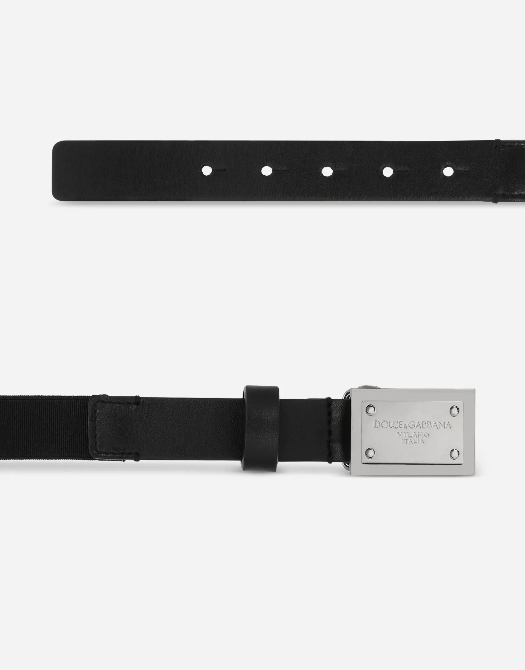 Belt with logo tag