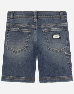 Blue wash stretch denim shorts