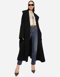 Boyfriend jeans in medium blue denim