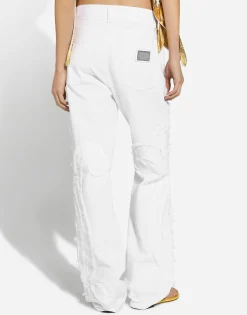 Boyfriend jeans with embroidery