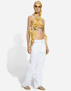 Boyfriend jeans with embroidery