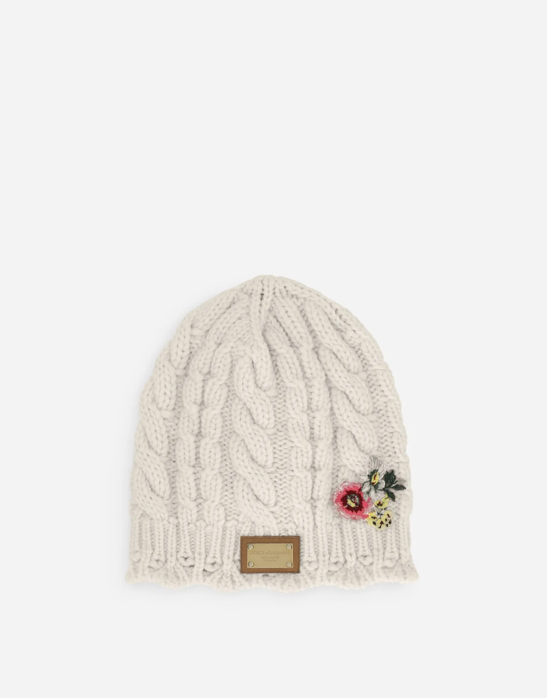 Cable-knit hat with logo tag and embroidery
