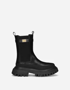 Calfskin ankle boots