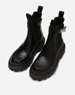 Calfskin ankle boots