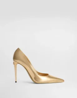 Calfskin pumps
