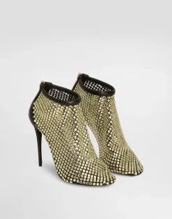 Calfskin pumps