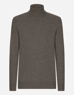 Cashmere turtle-neck sweater
