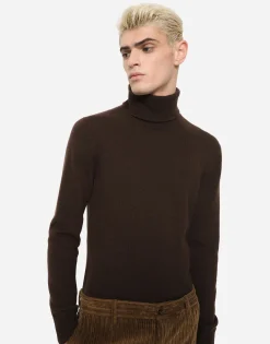Cashmere turtle-neck sweater
