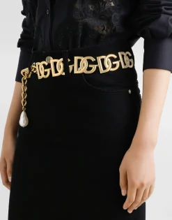 Chain belt with DG multi-logo