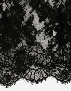 Chantilly lace round-neck T-shirt
