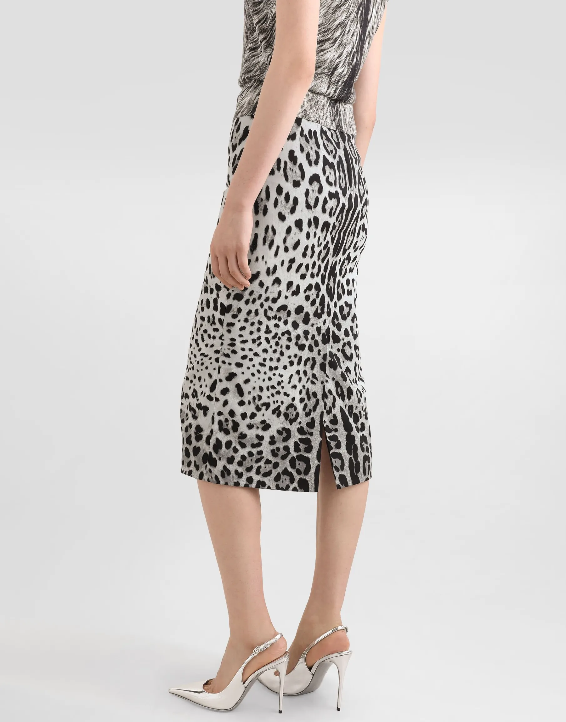 Charmeuse calf-length pencil skirt with leopard print