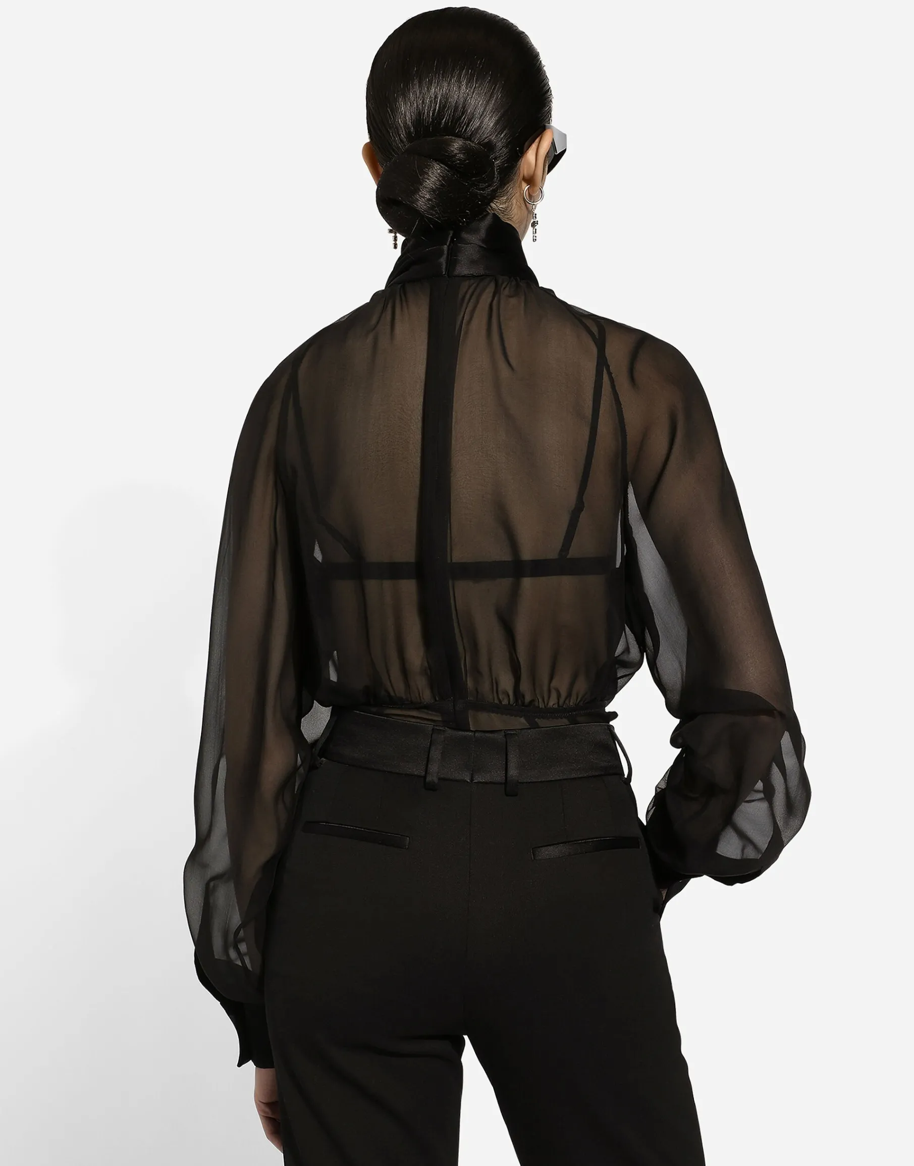 Chiffon pussy-bow blouse