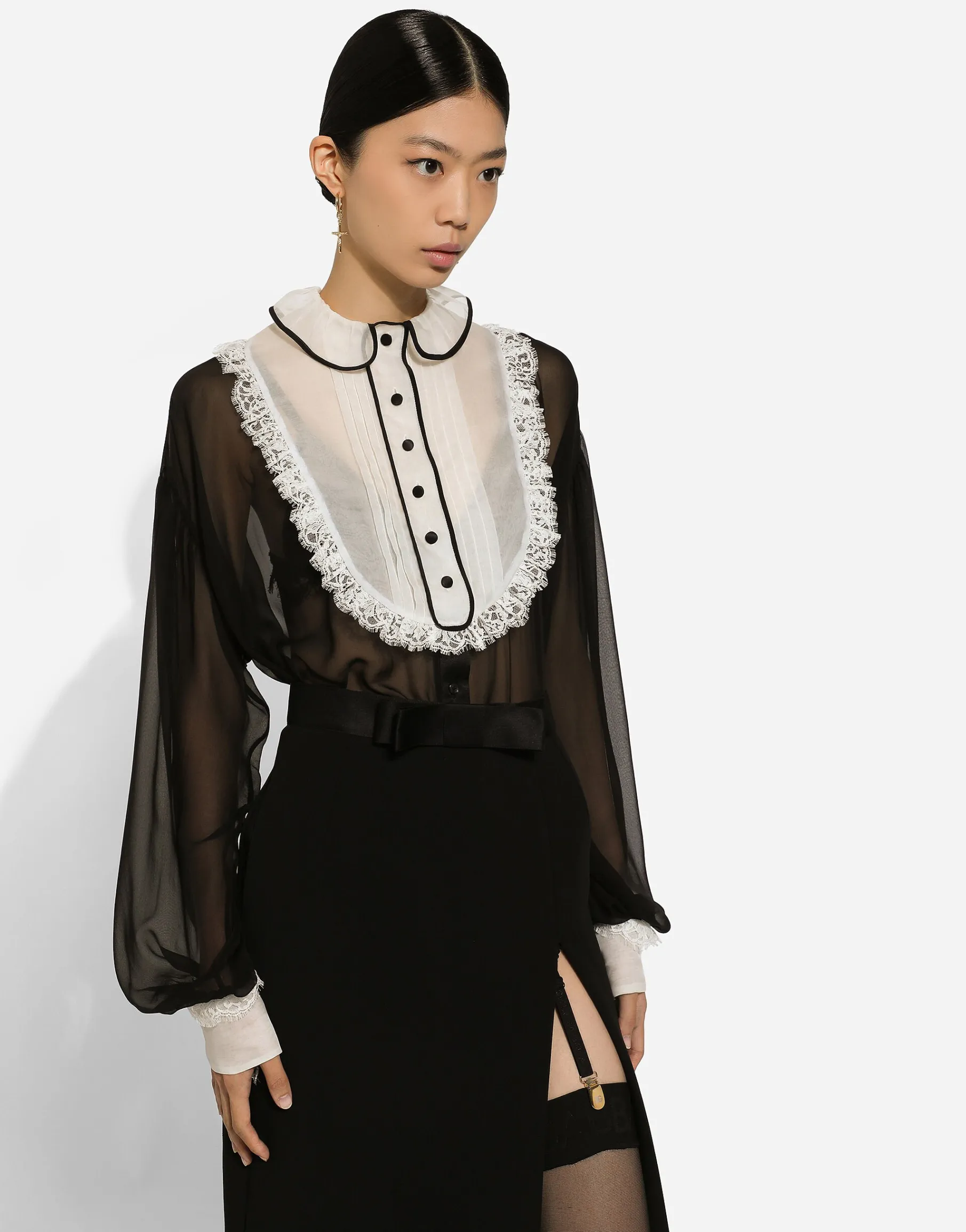 Chiffon shirt with shirt front and organza cuffs