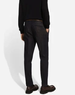 Chino jeans with pleats