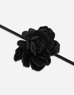 Choker with floral detailing