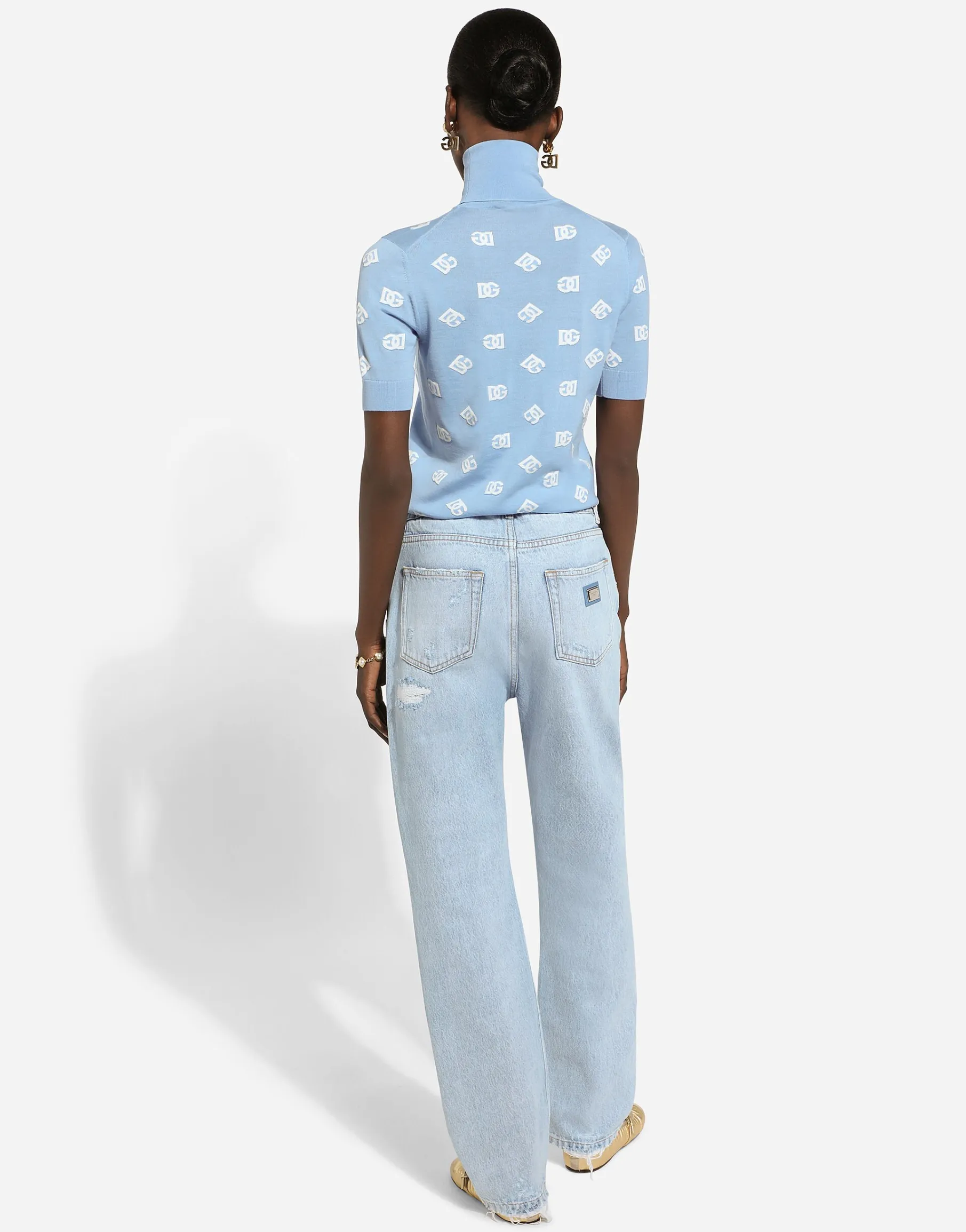 Cotton denim boyfriend jeans with rips