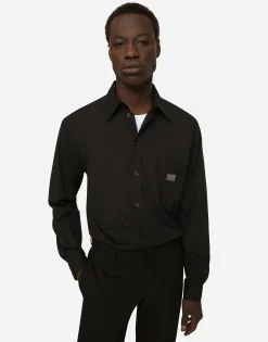 Cotton Martini-fit shirt with branded tag