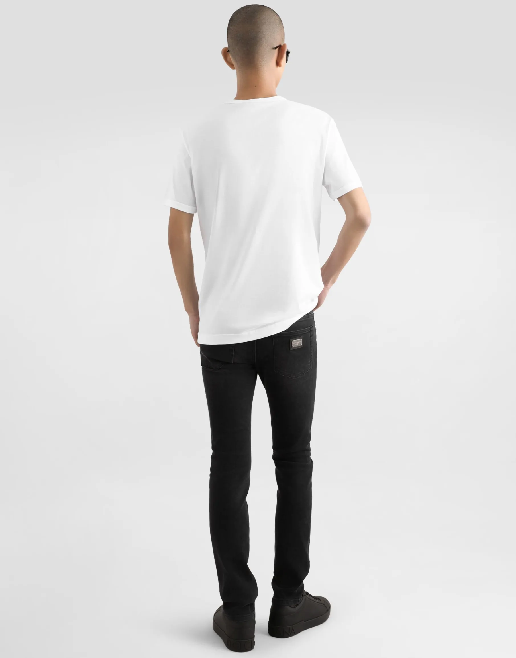 Cotton T-shirt with embroidery
