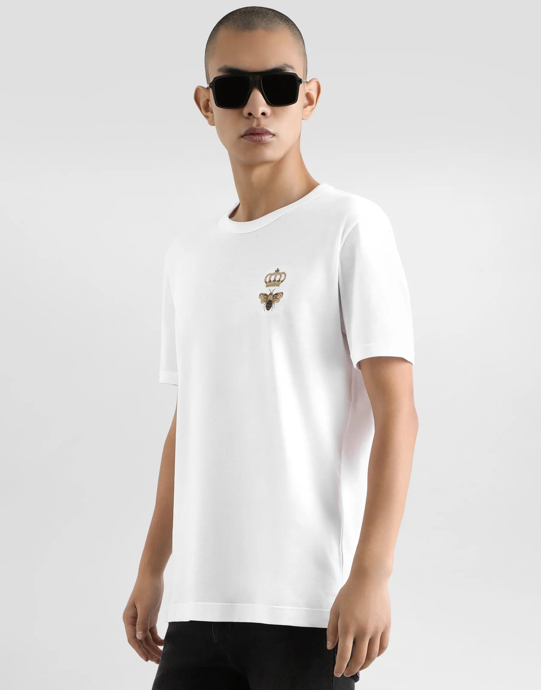 Cotton T-shirt with embroidery