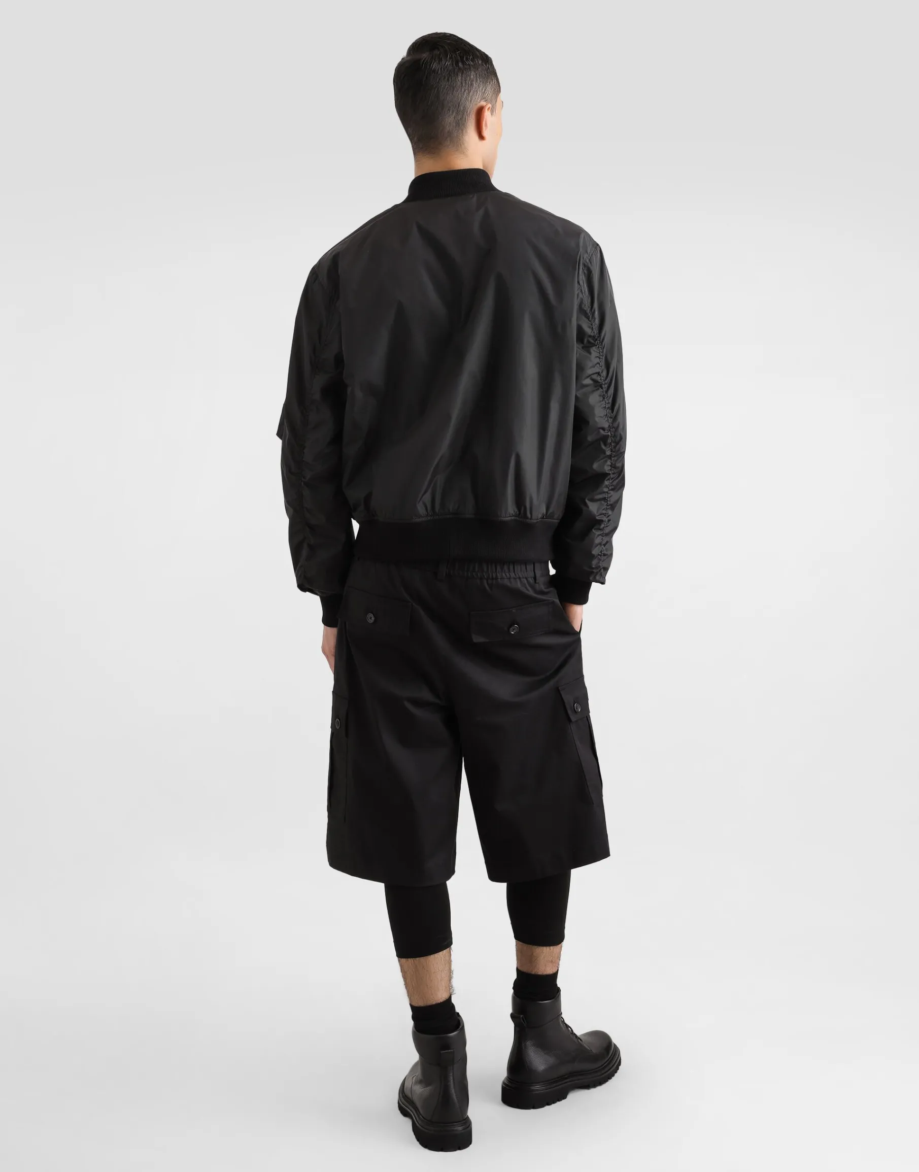 Cotton T-shirt with tag