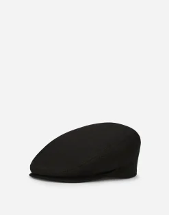 Cotton twill flat cap with logo tag