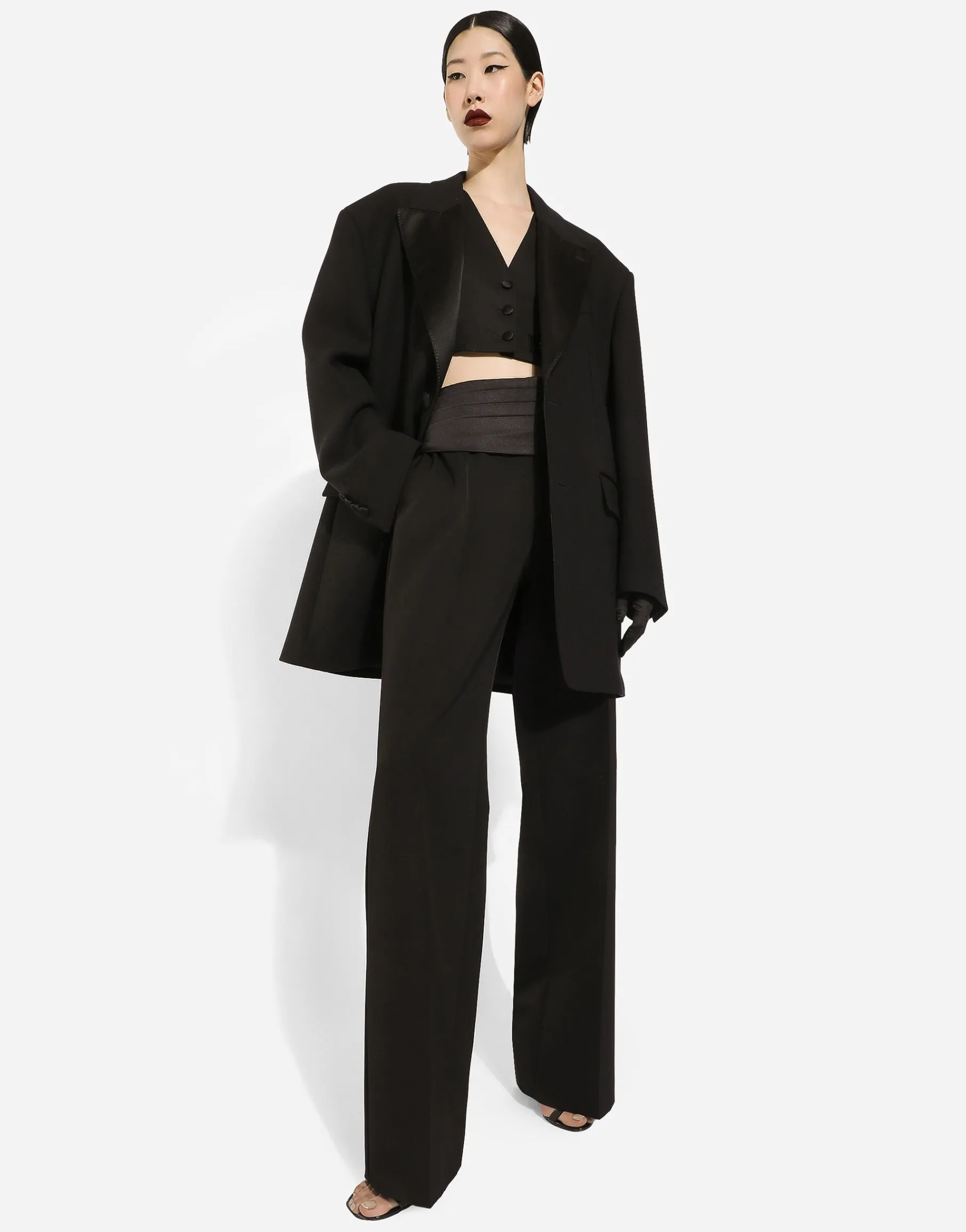 Cropped woolen gilet