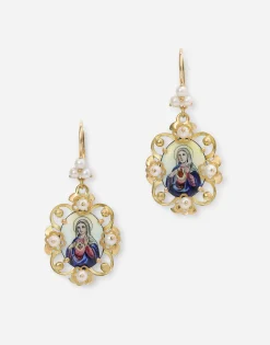 D.D. earrings in yellow 18kt gold with antique cheramic miniature