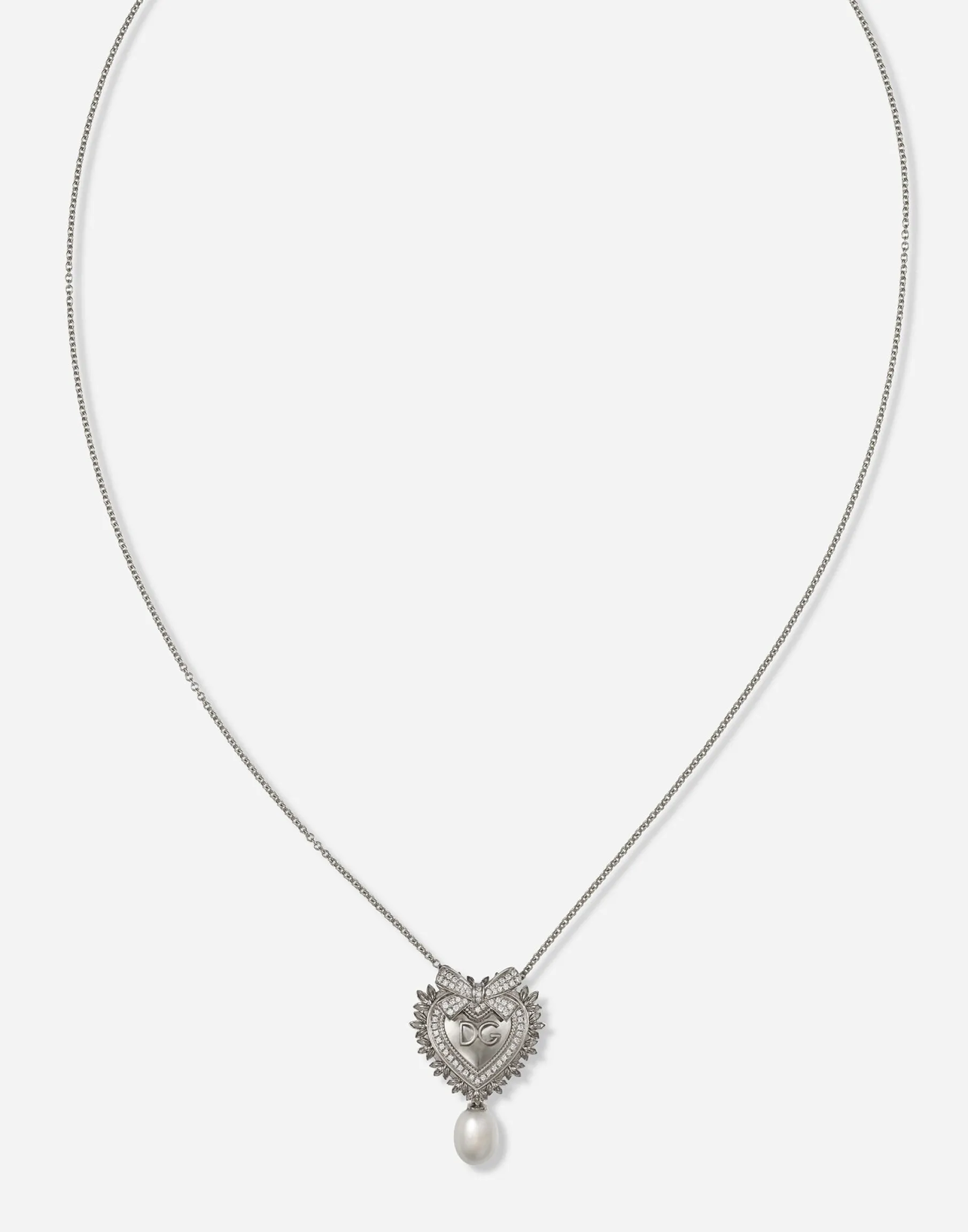 Devotion necklace in white gold with diamonds and pearls