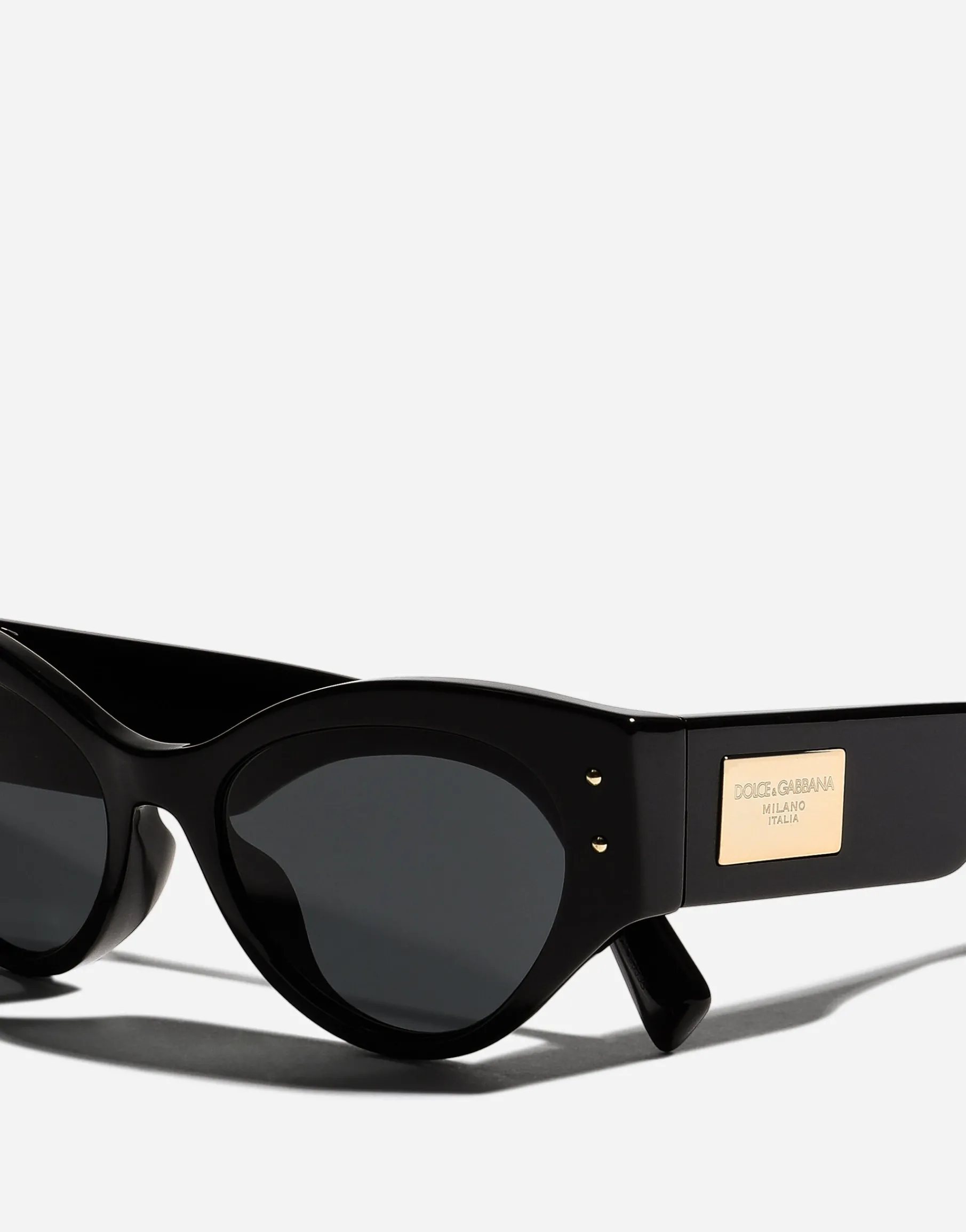 DG LOGO PLAQUE Sunglasses
