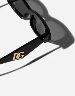 DNA sunglasses