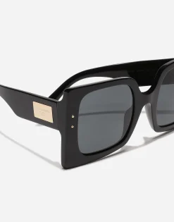 DNA sunglasses