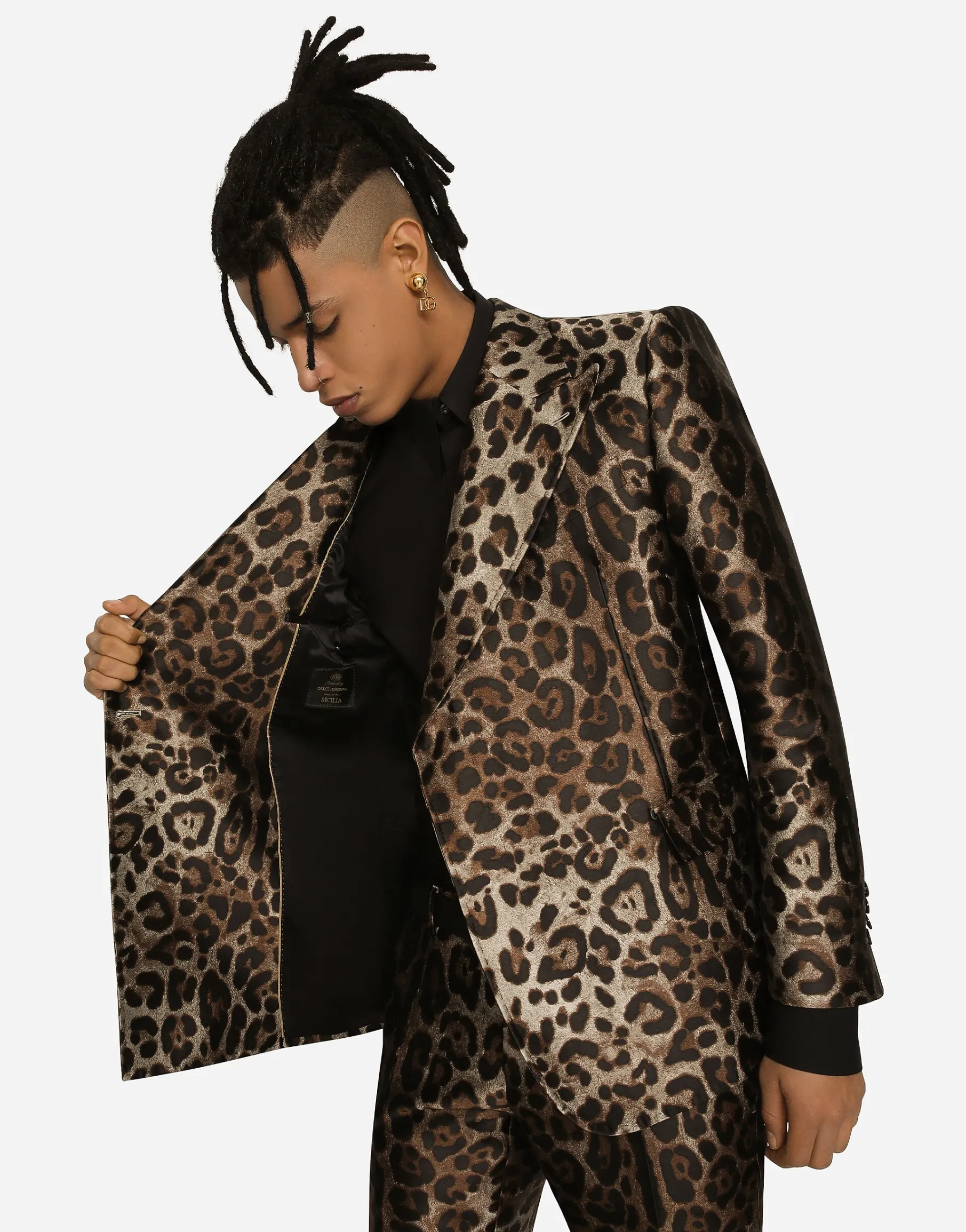 Double-breasted leopard-design jacquard Sicilia-fit suit