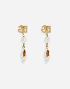 Earrings with DG logo and shell