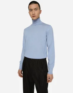 Extra-fine cashmere and silk turtleneck sweater