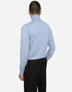 Extra-fine cashmere and silk turtleneck sweater