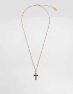 Fine chain necklace with cross