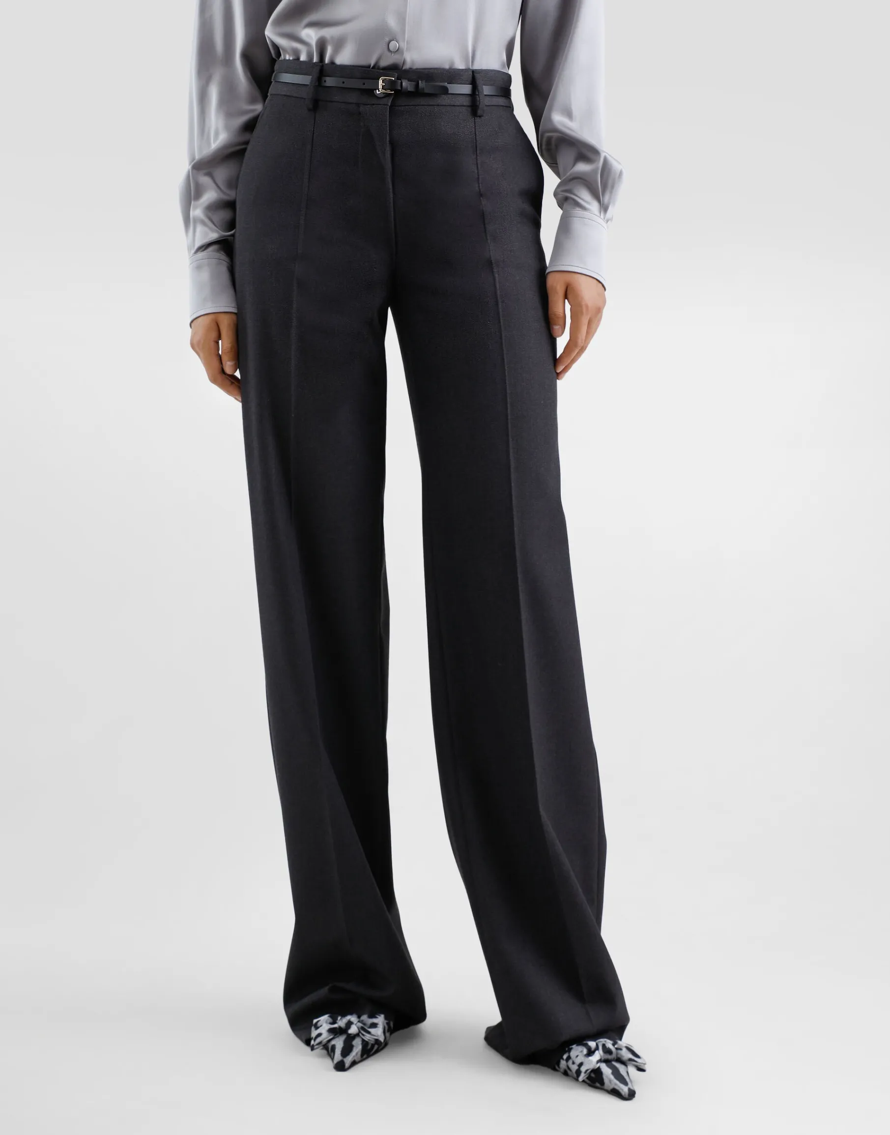 Flared woolen pants