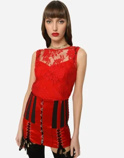 Floral Chantilly lace top