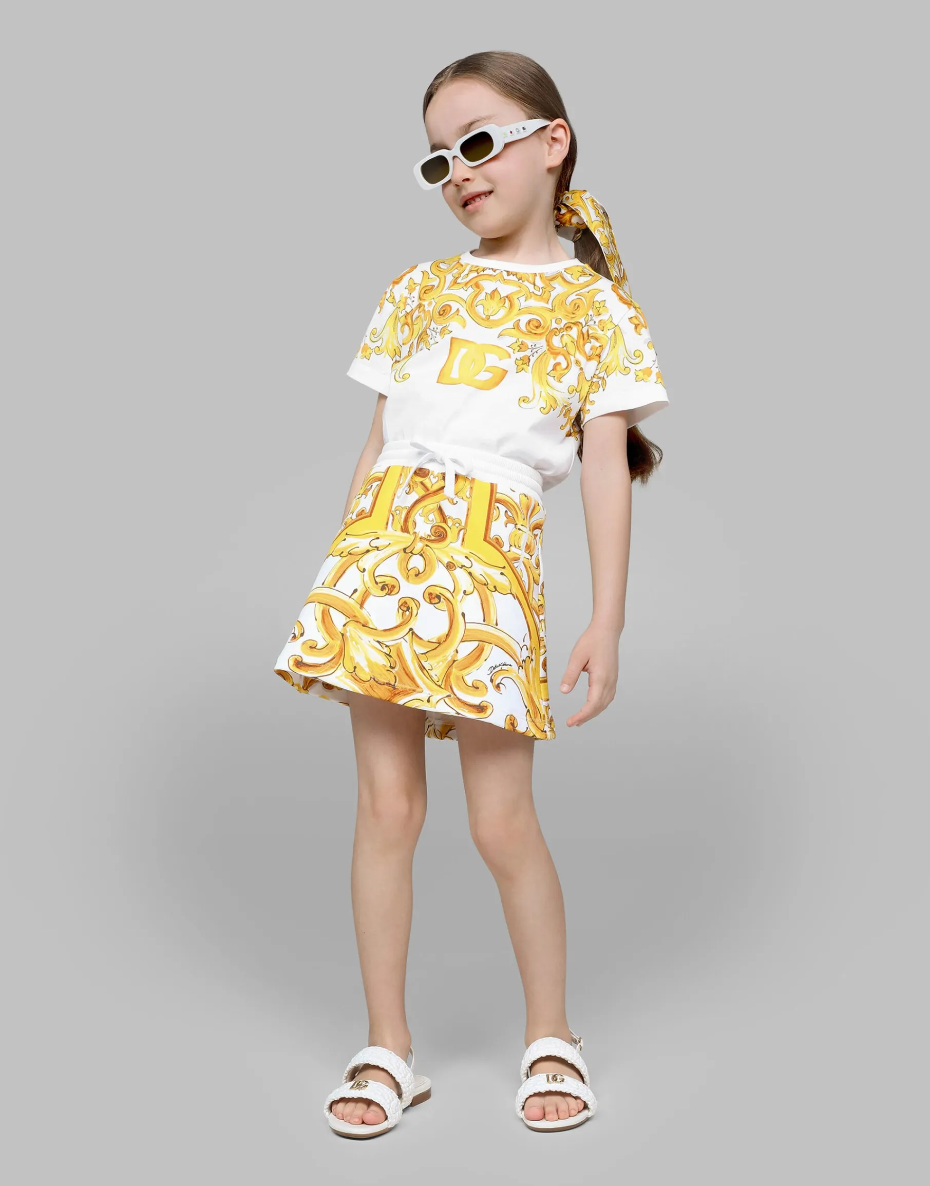 Jersey T-shirt with yellow majolica print and DG logo