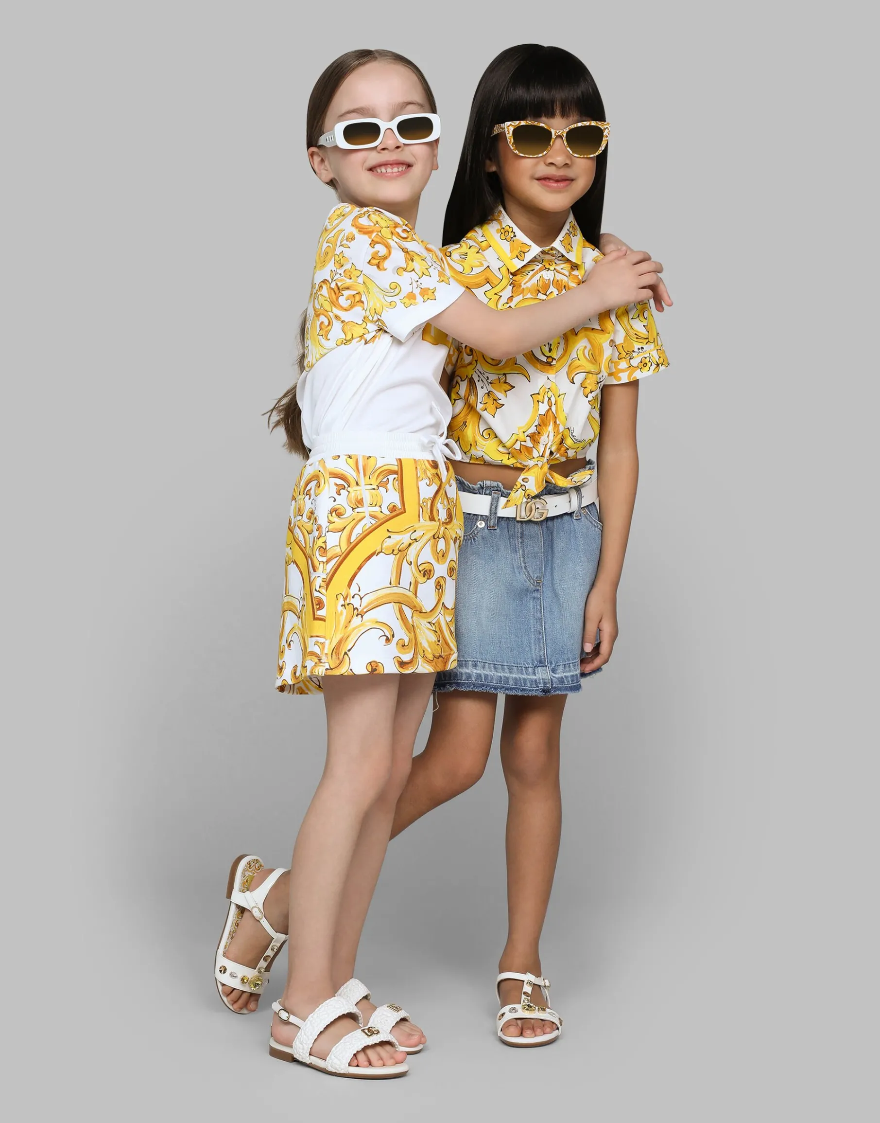Jersey T-shirt with yellow majolica print and DG logo