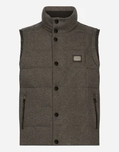 Jersey vest with branded tag