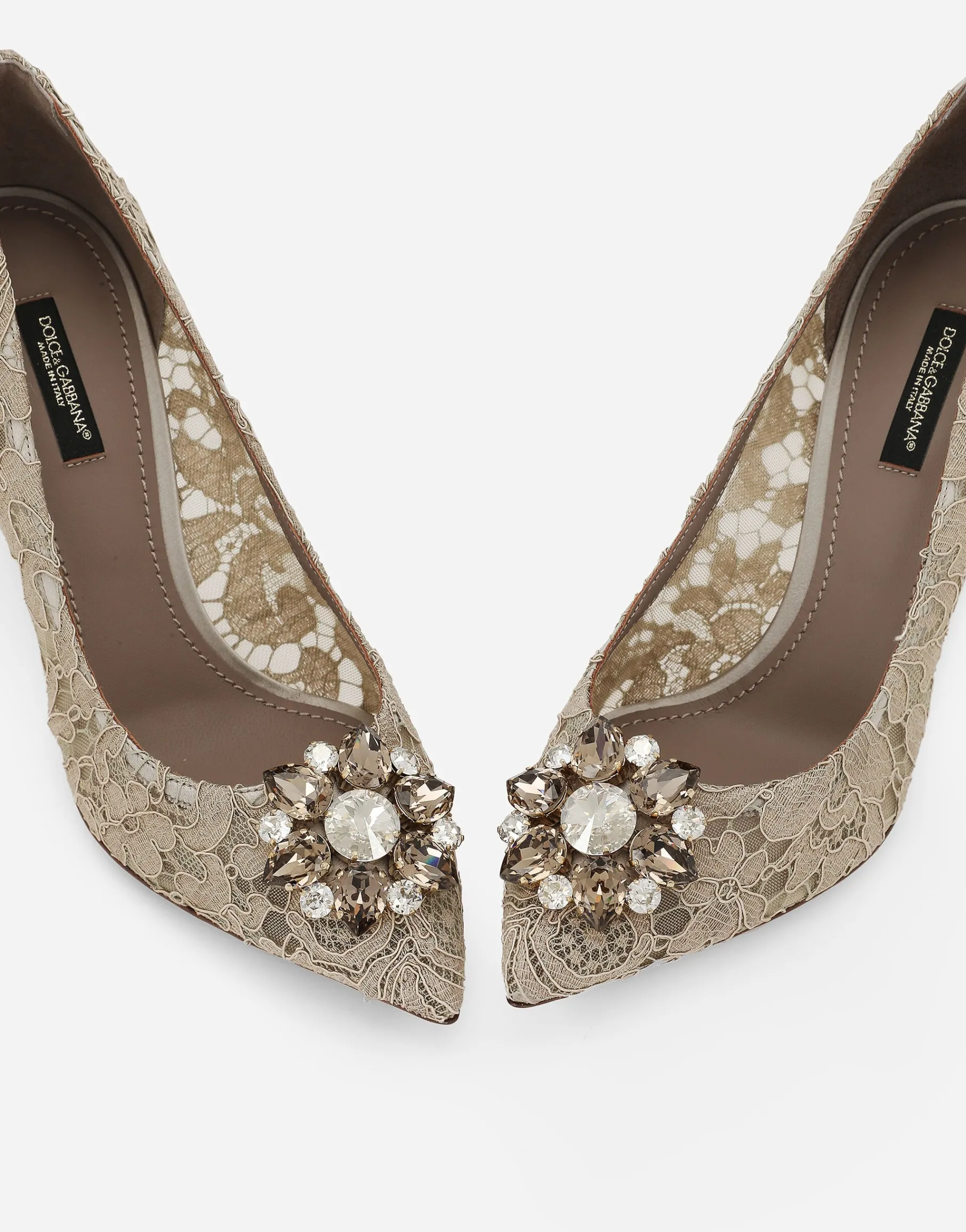 Lace rainbow pumps with brooch detailing