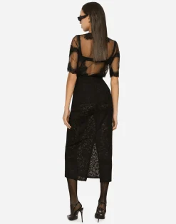 Lace-stitch calf-length skirt