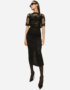 Lace-stitch calf-length skirt