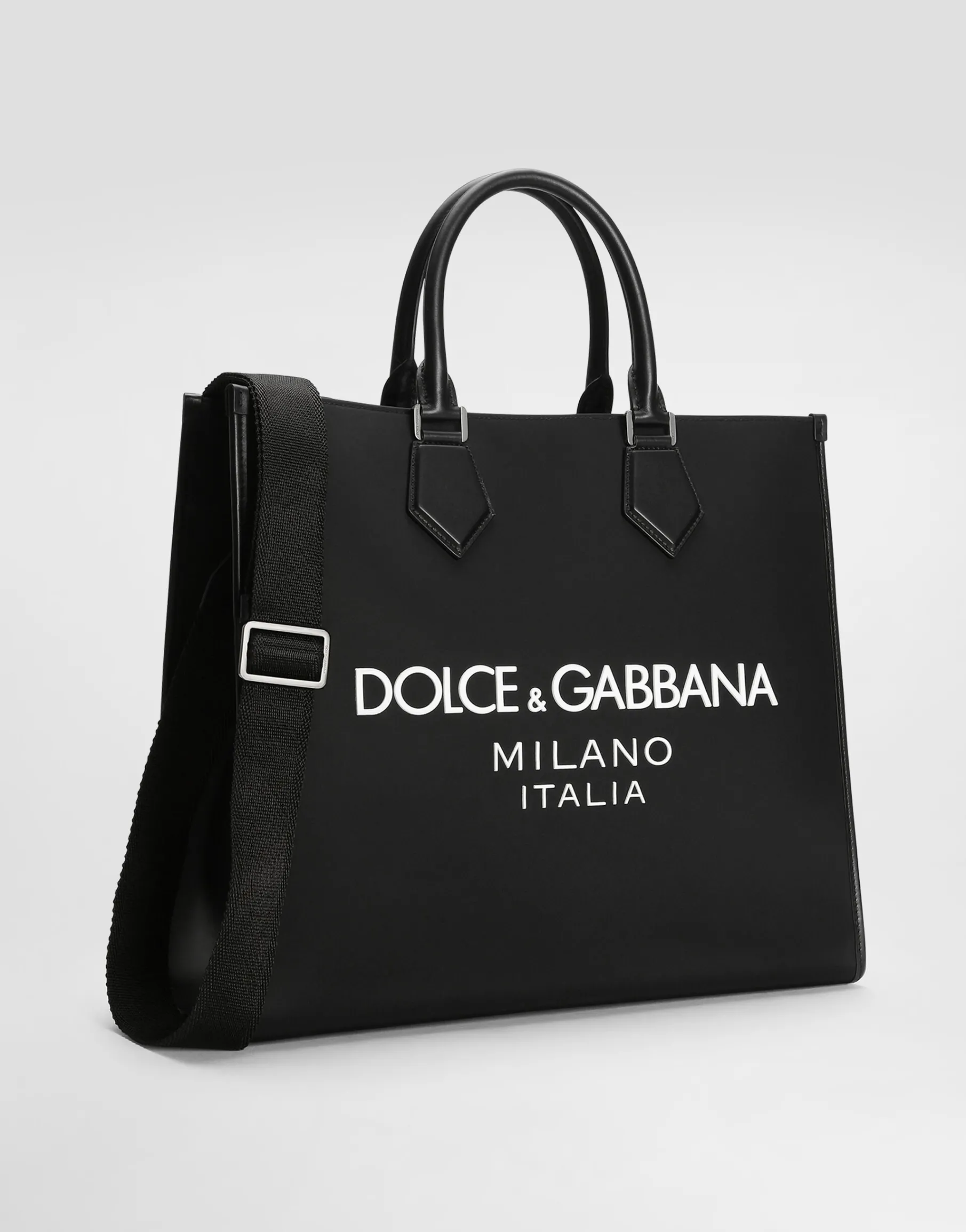 Large nylon shopper with rubberized logo