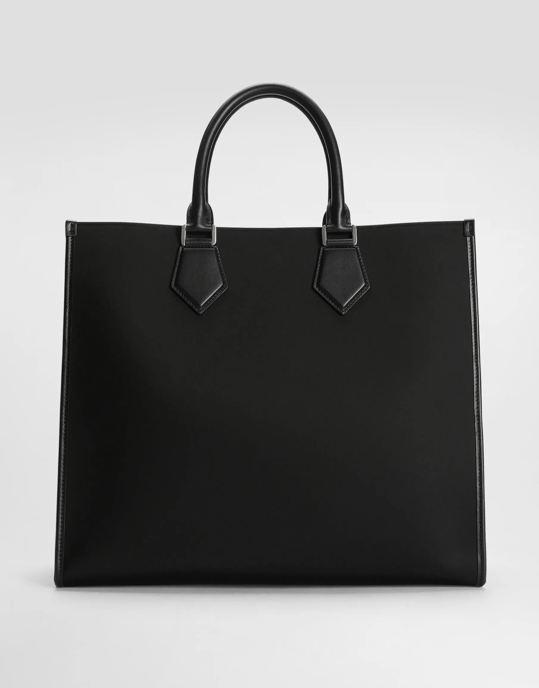 Large nylon shopper with rubberized logo