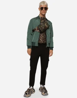 Leopard-print cotton shirt with multiple pockets