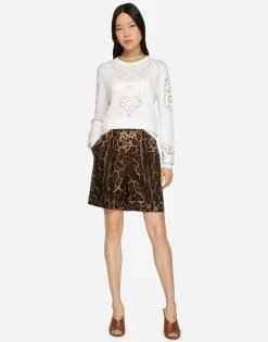 Leopard-print twill shorts with piping