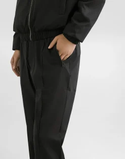 Light nylon jogging pants