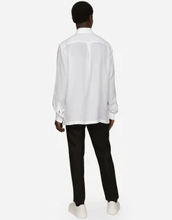 Linen pants with logo label